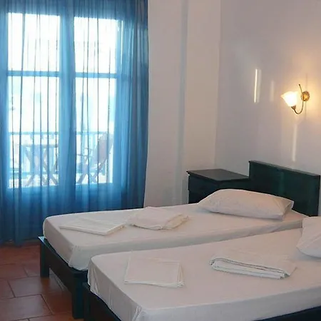 בית הארחה Galini 2*